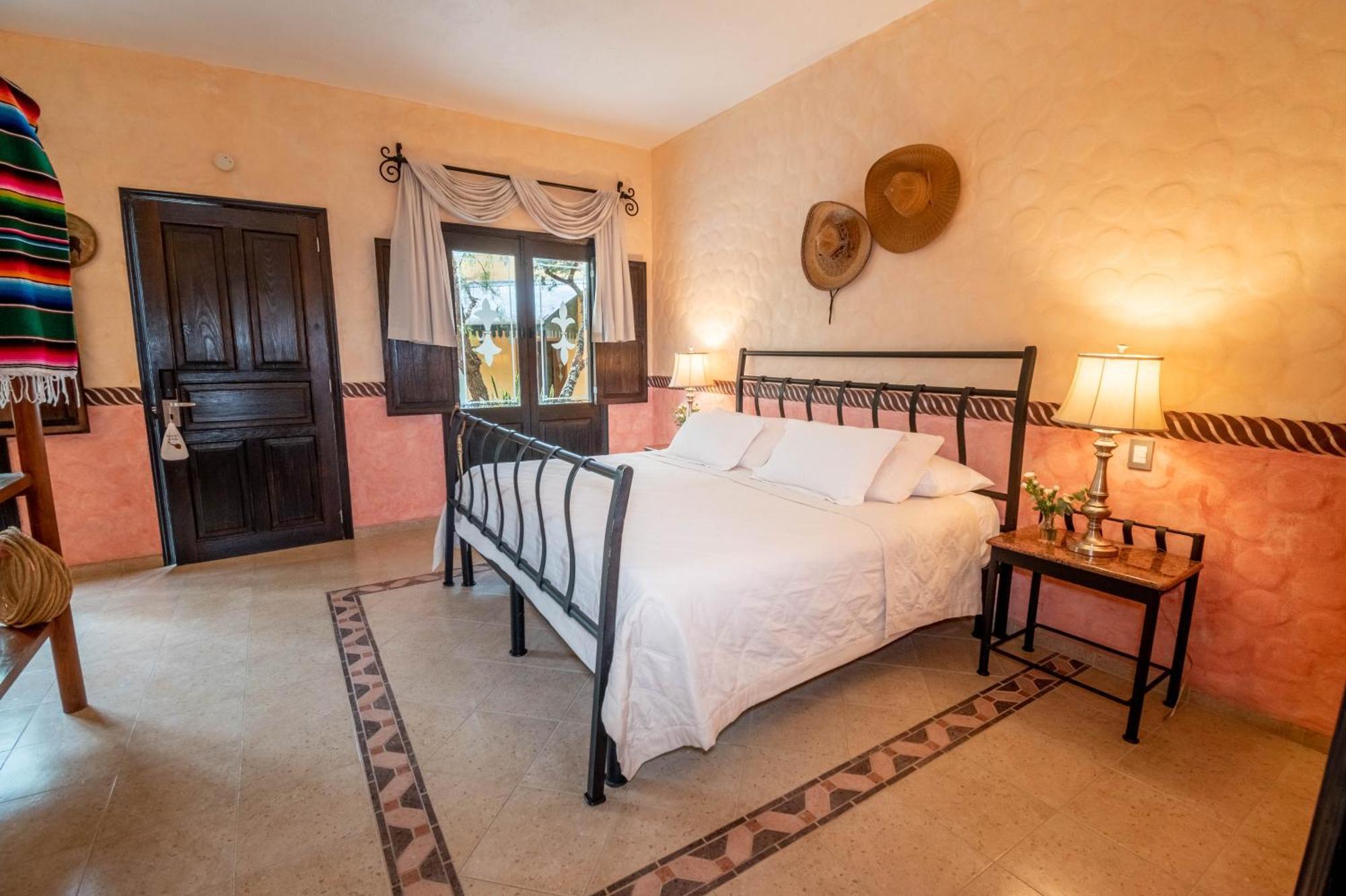 Quinta Las Acacias Hotel Boutique Guanajuato Ngoại thất bức ảnh